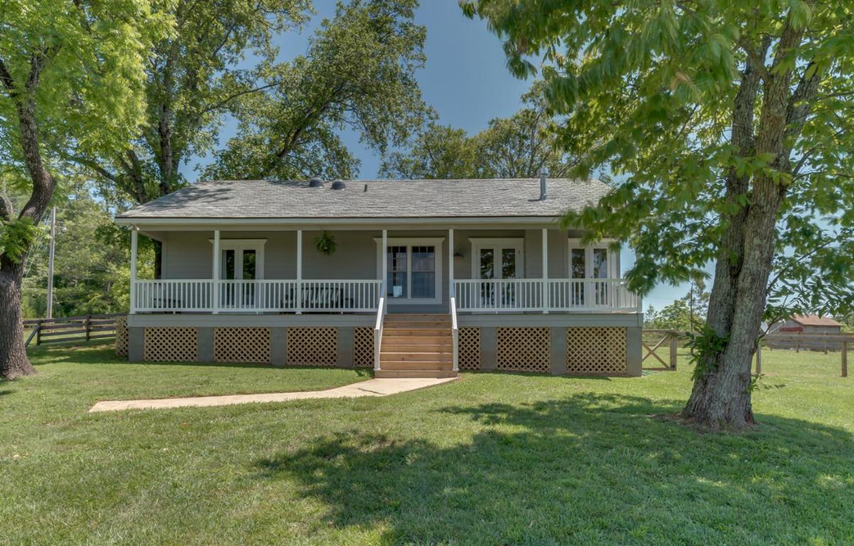 Horseshoe Hill - Housity