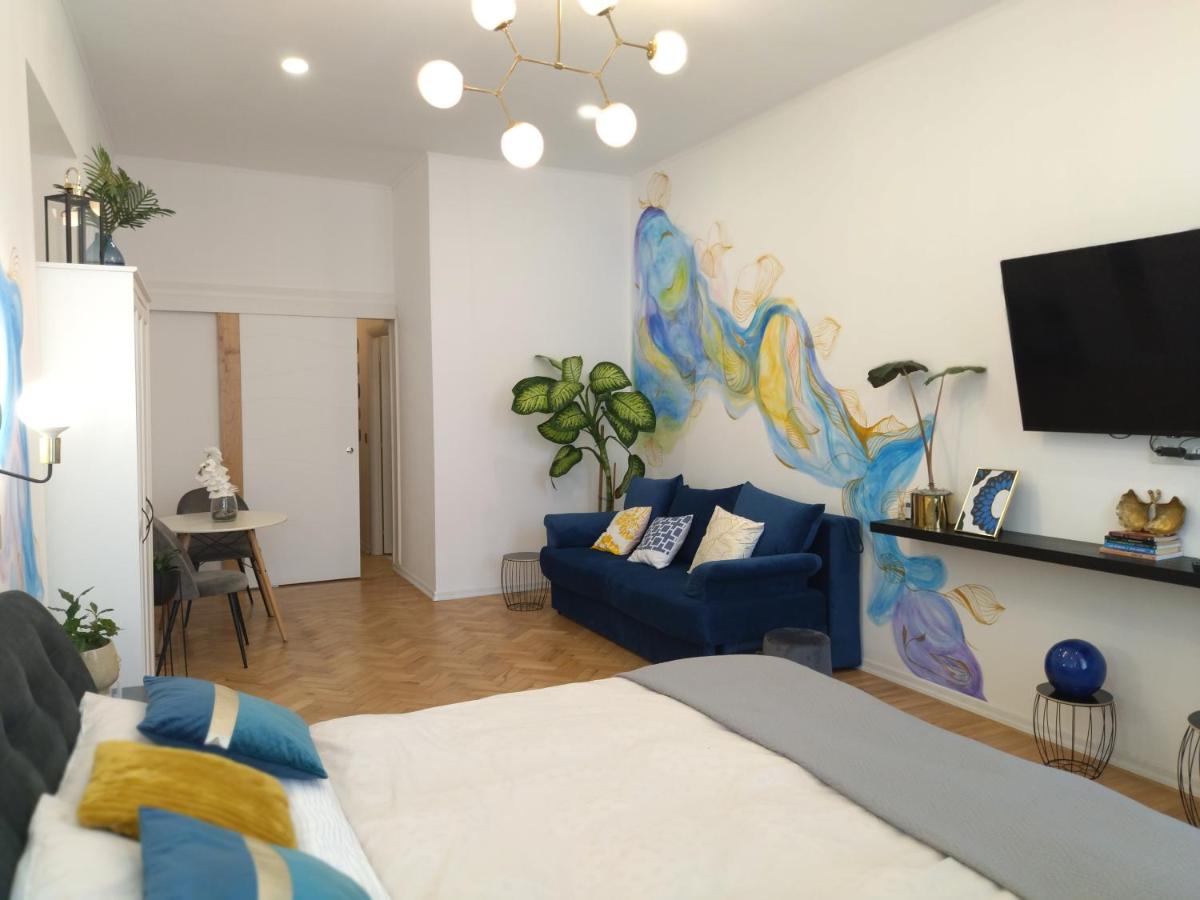 Lionas Central Apartment - Housity