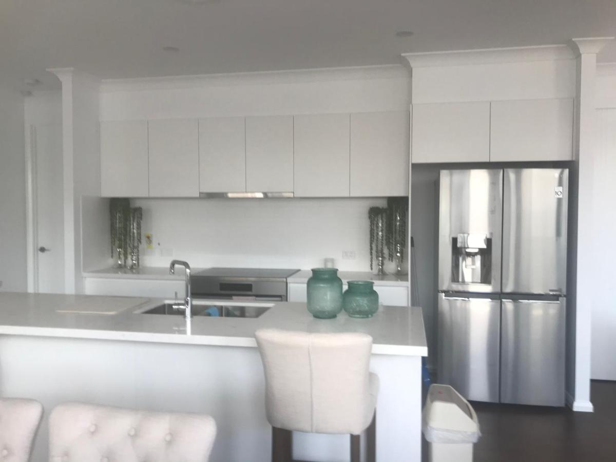White House Villa/Spa - Housity