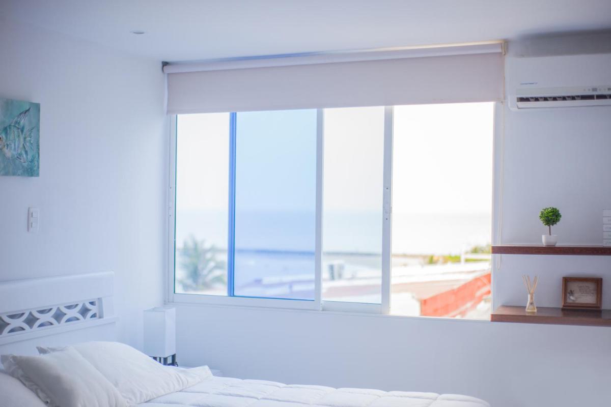Amazing ocean view Apartment in El Laguito Cartagena - Housity