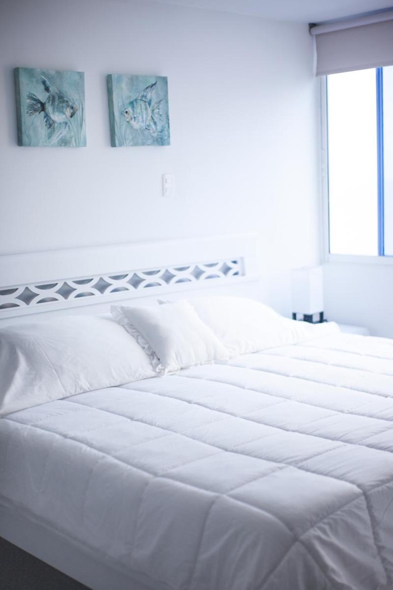 Amazing ocean view Apartment in El Laguito Cartagena - Housity