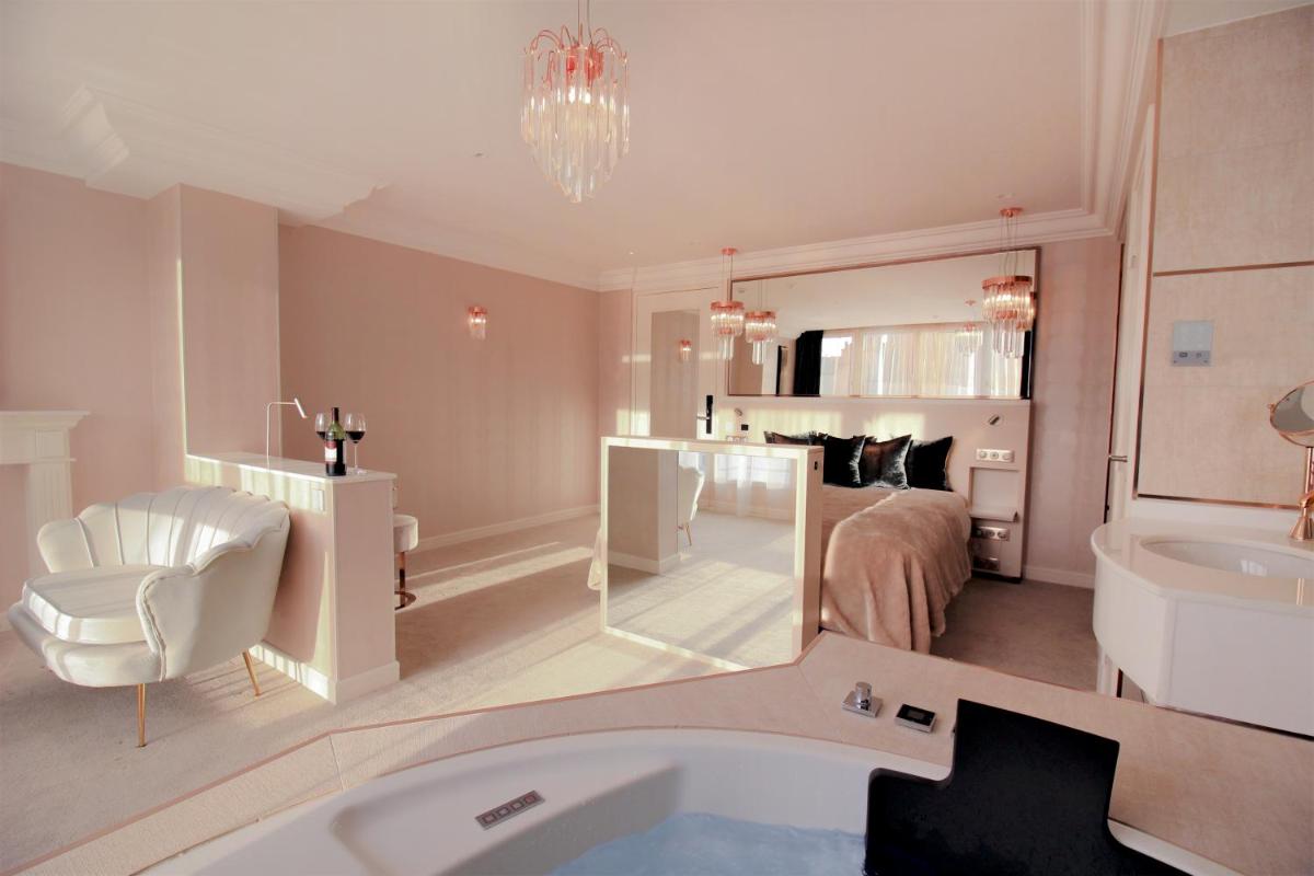 Salle de bains dans l'établissement Paris j'Adore Hotel & Spa