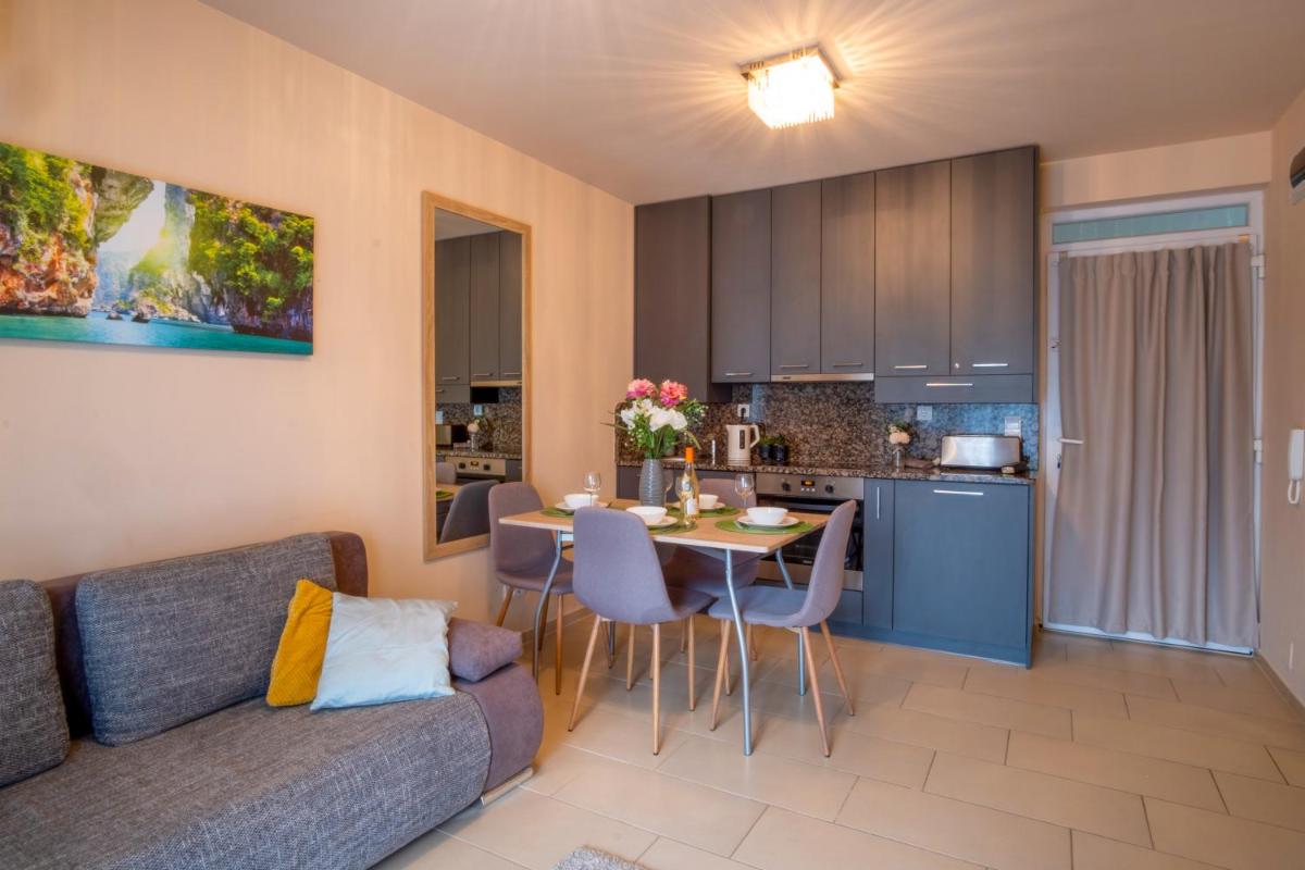 Suitetrails - MF Siófok Beach Dream Apartment