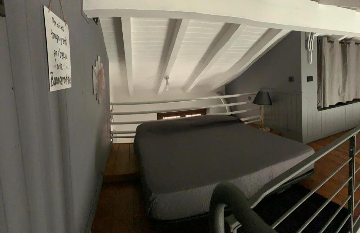 APPARTAMENTO PIERANGELO DI FRONTE MALPENSA T1 e T2 - Housity