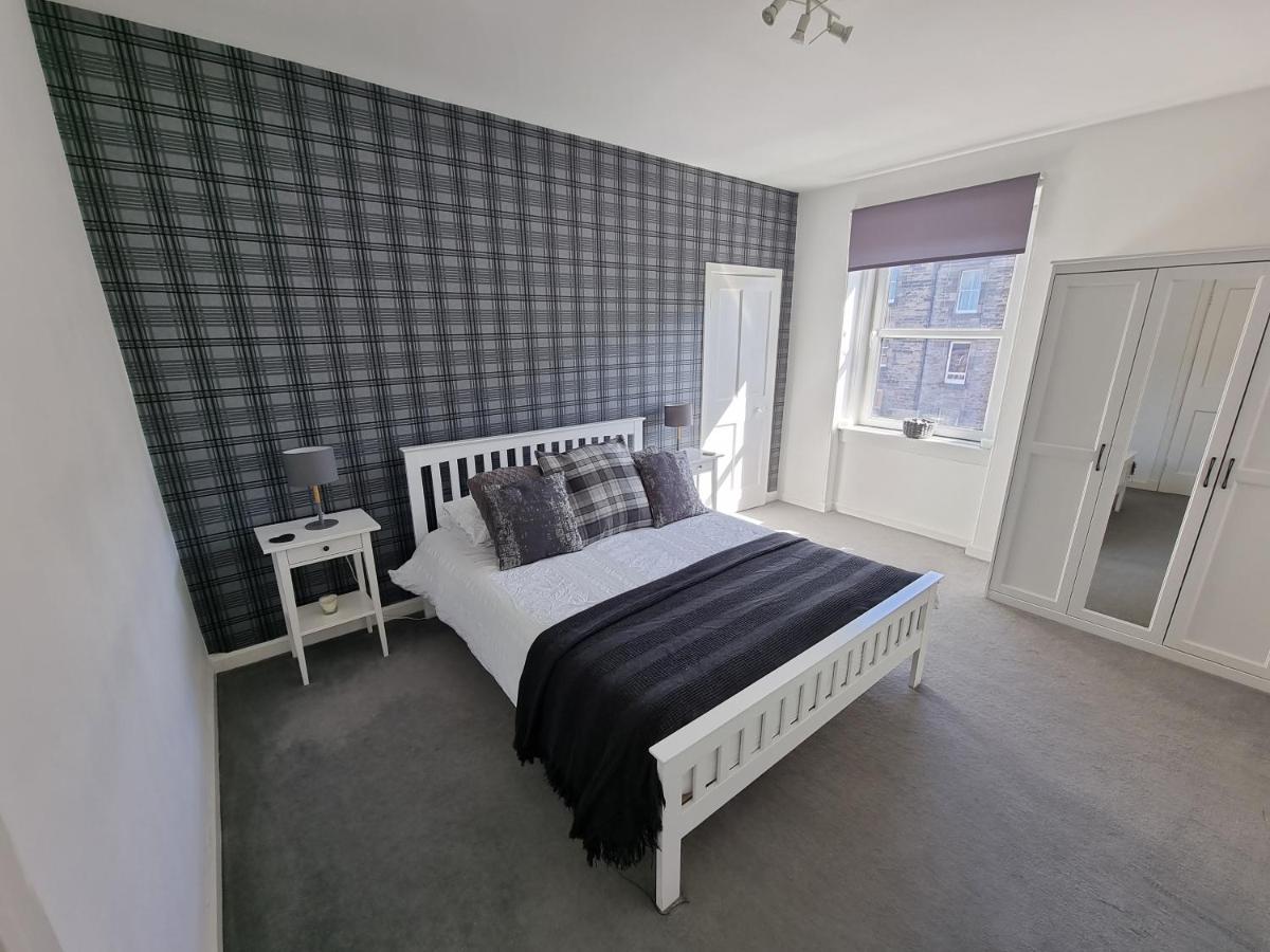 Bespoke Tours Scotland Accommodation @ Morrison Street - Housity