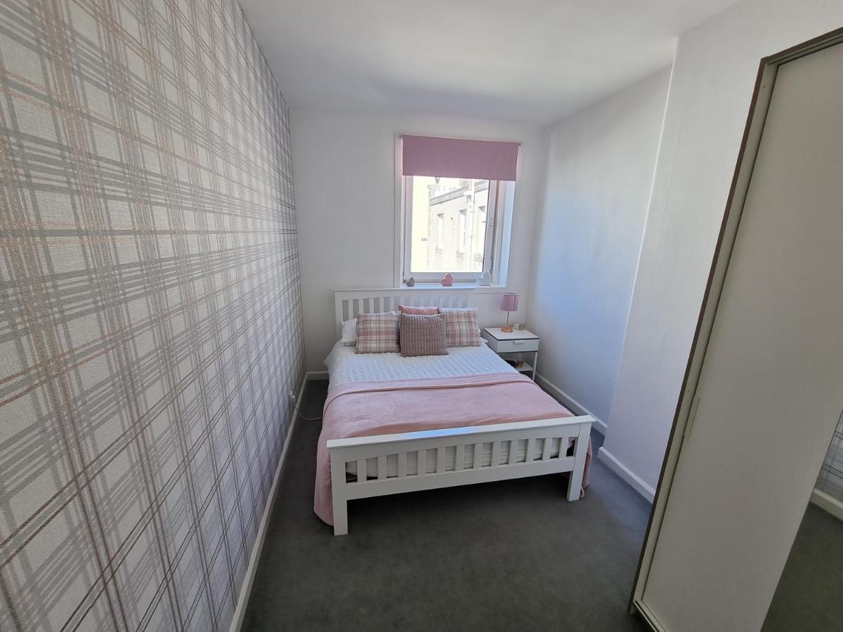 Bespoke Tours Scotland Accommodation @ Morrison Street - Housity