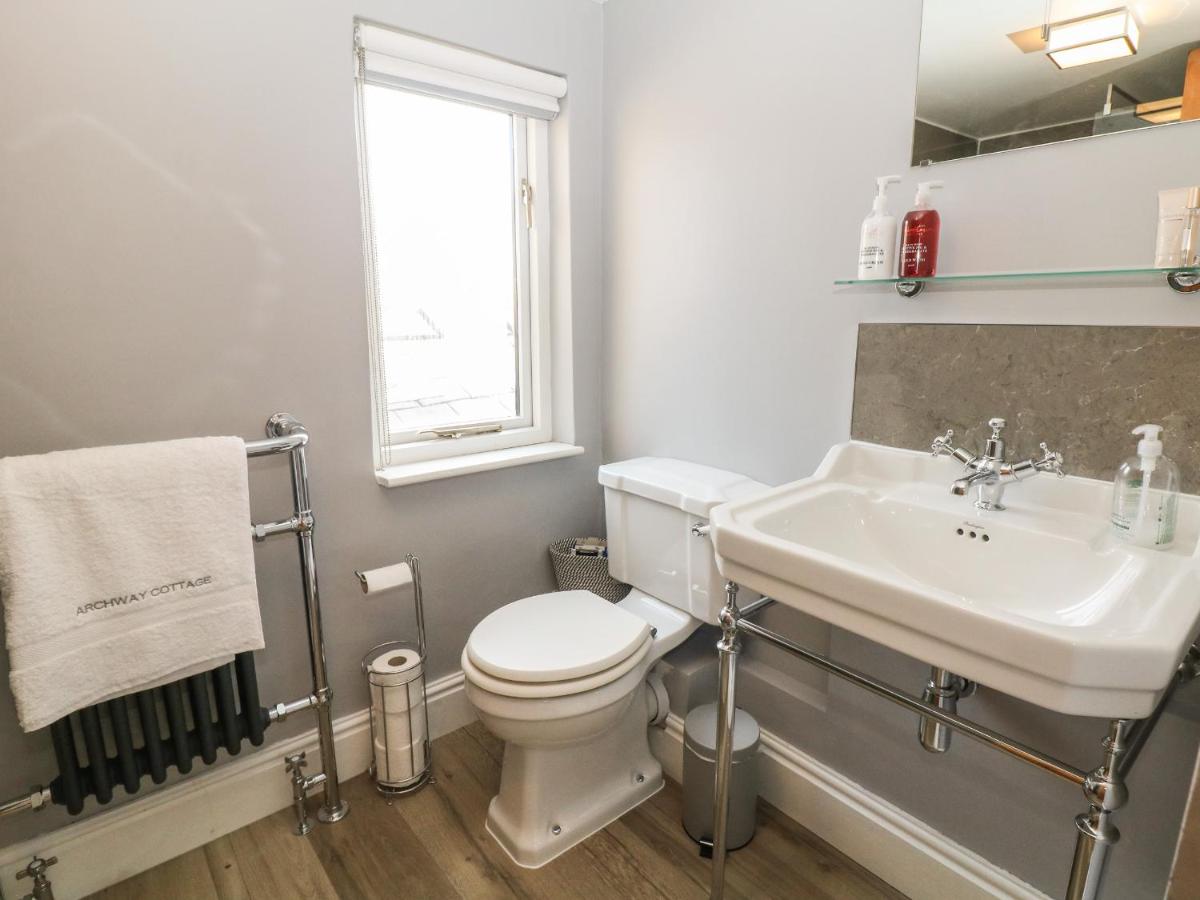 Archway Cottage - Housity