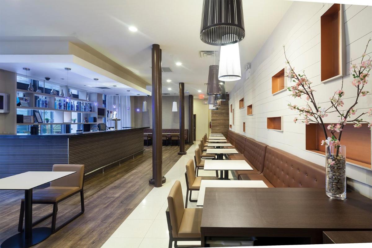 Eurostars Wall Street - Housity