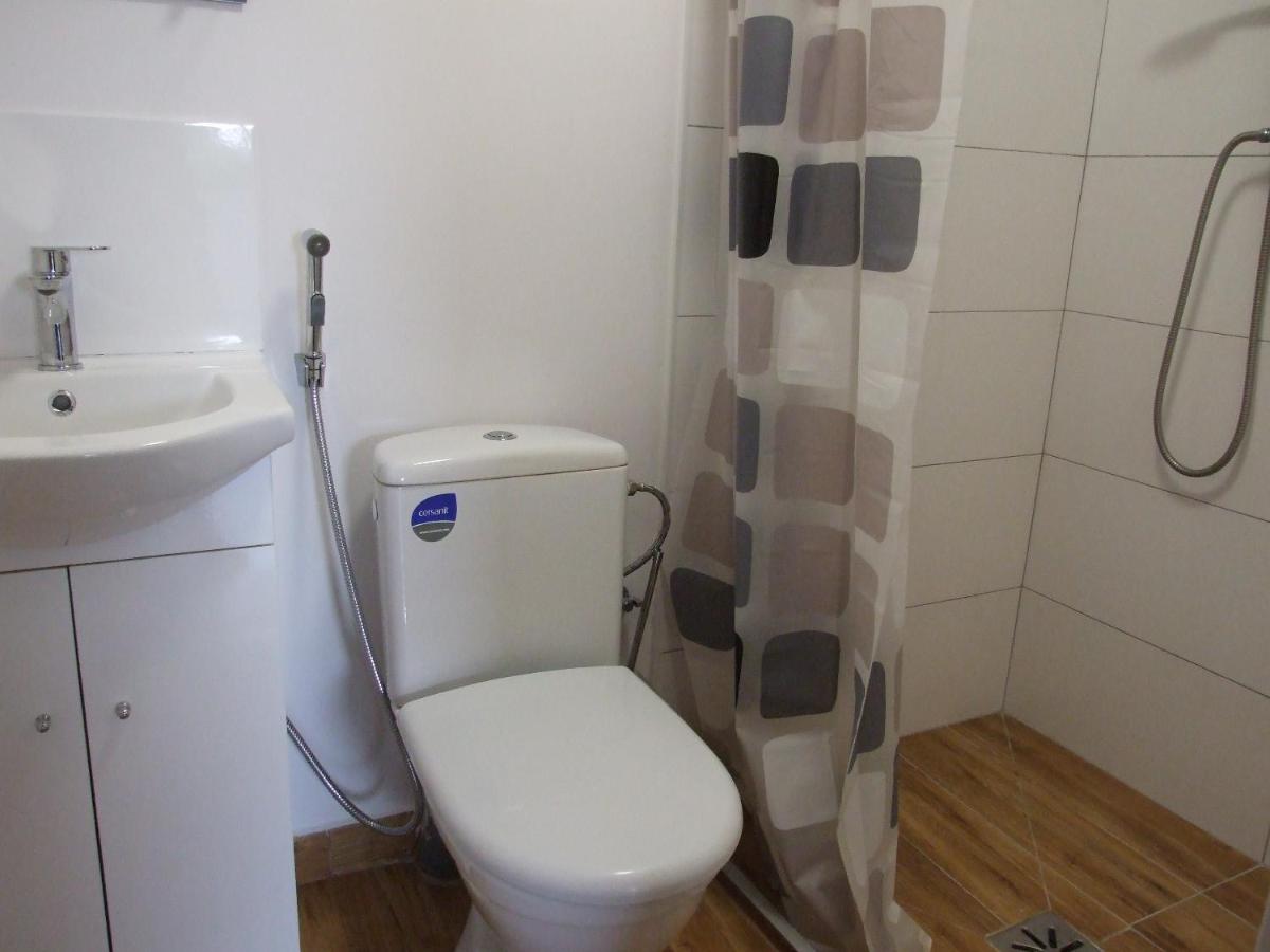 Studio nad Jeziorakiem - Housity