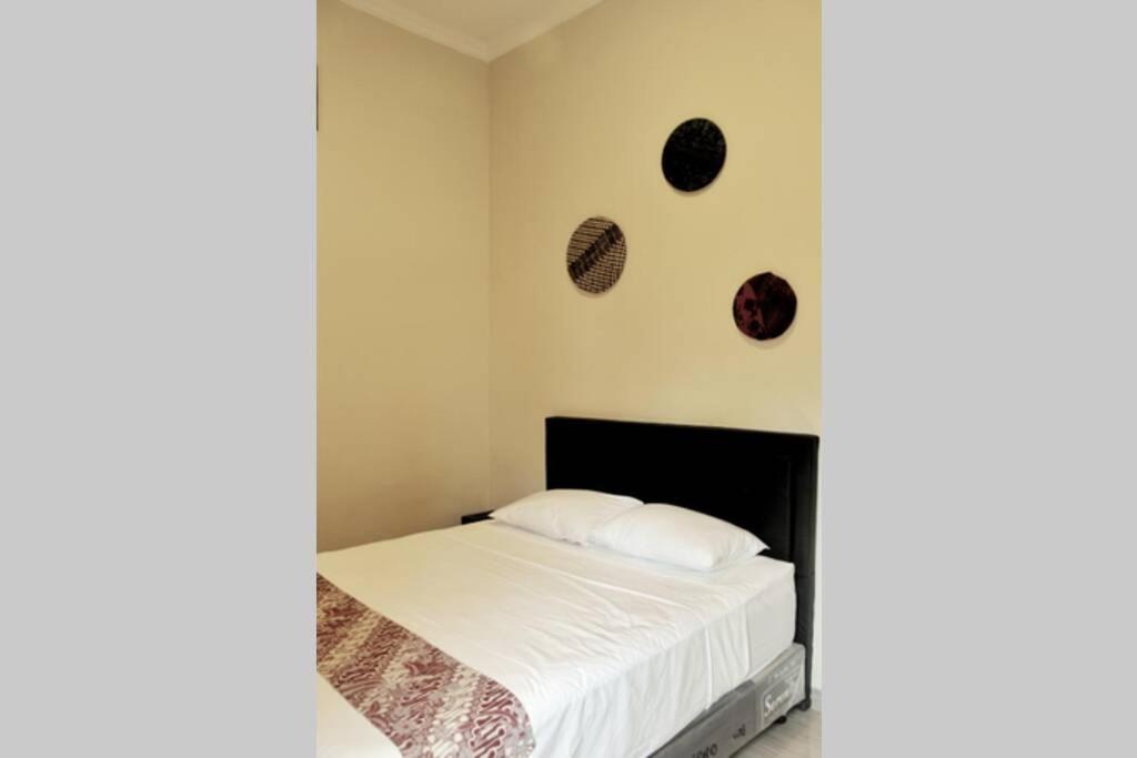 Ndalem Gendhis Villa - Housity