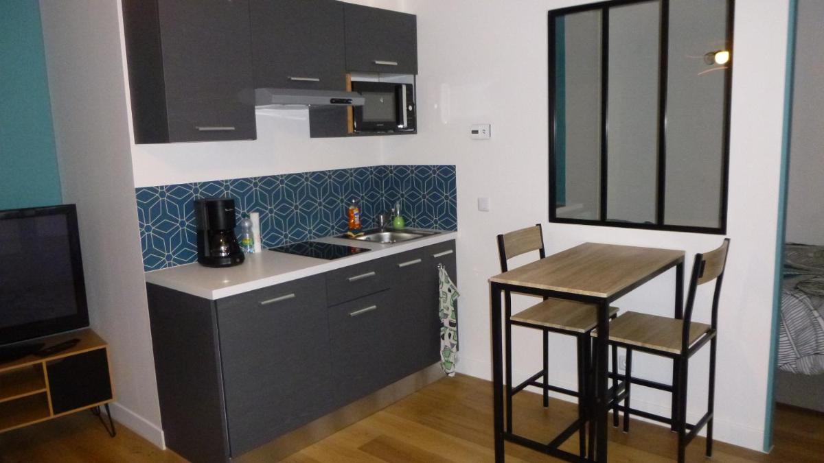 Appartement tout équipé avec piscine proche Stade OL et EUREXPO - Housity