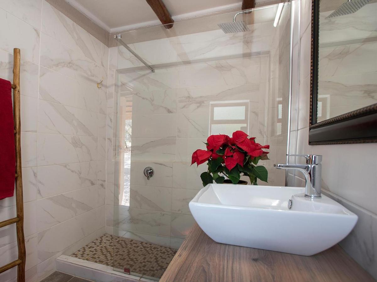 Mabalingwe Elephant Lodge 267-7 & 267-8 - Housity