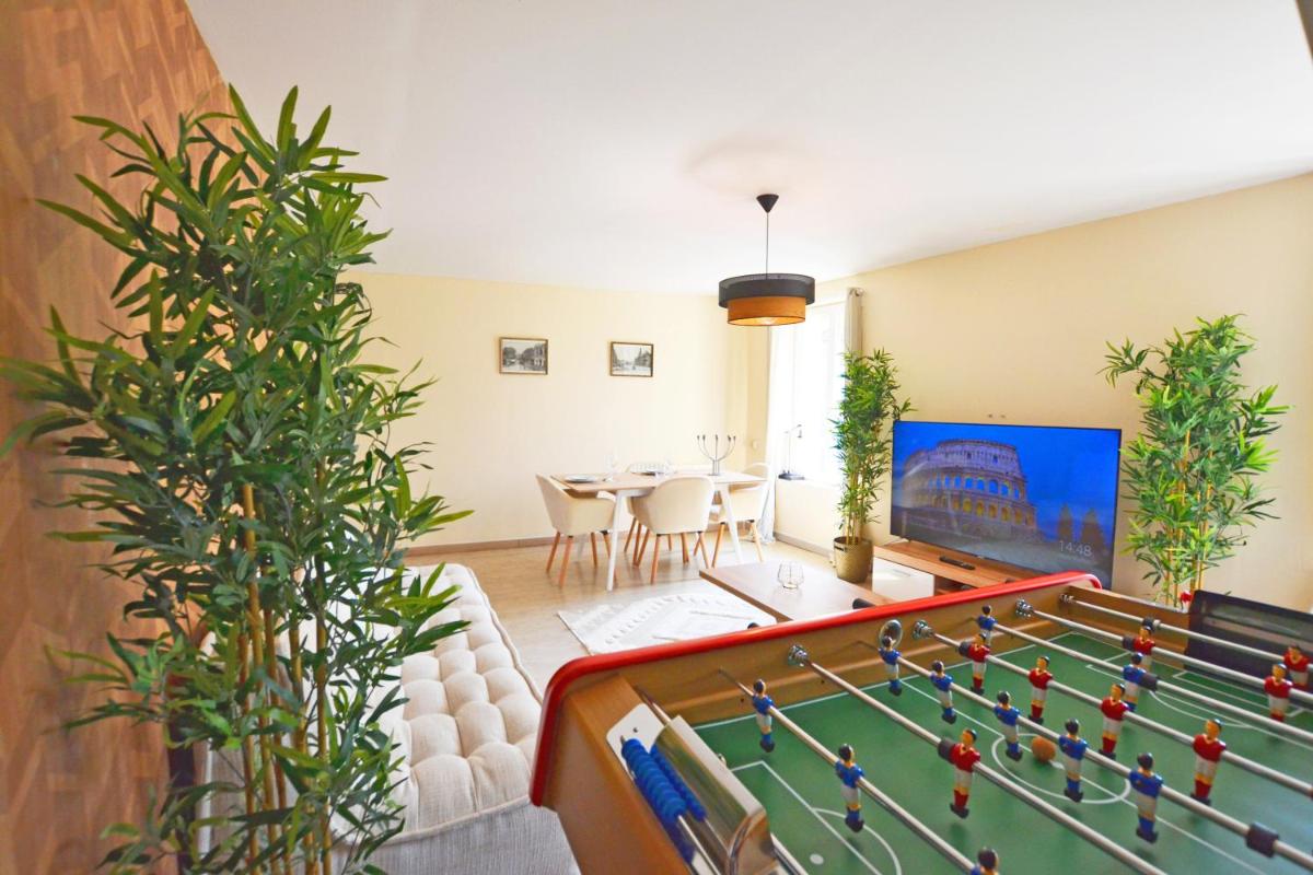 Capstay Cosy centre 2 chambres babyfoot & Netflix - Housity