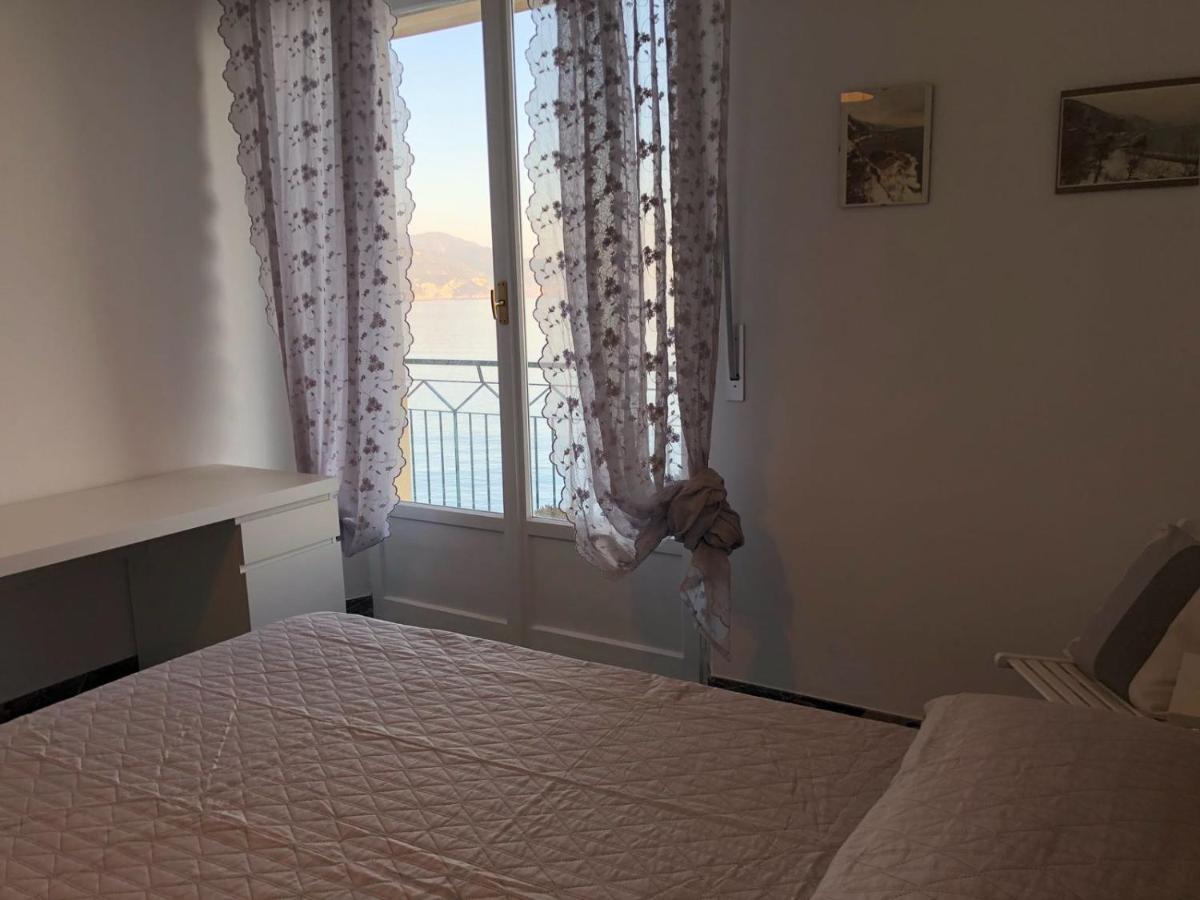 Bea's Apartment - The window to the sea - Seafront - Housity