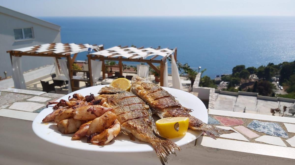 Sun Apartments - Housity