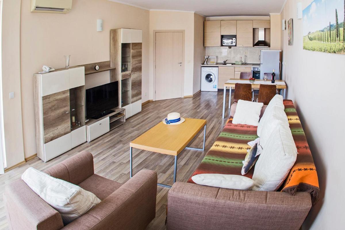 Sea view Obzor Beach apartment - Housity