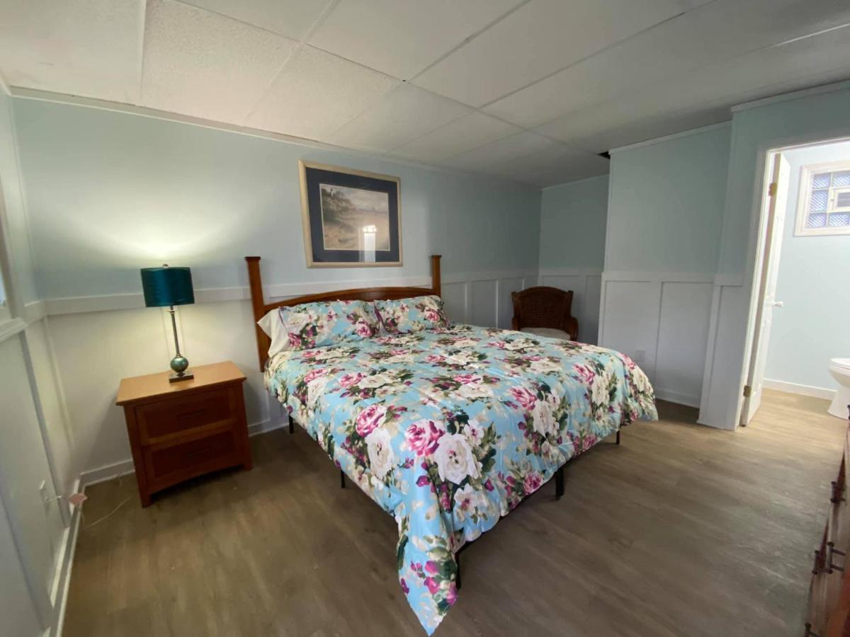 The Palms Motel - Housity