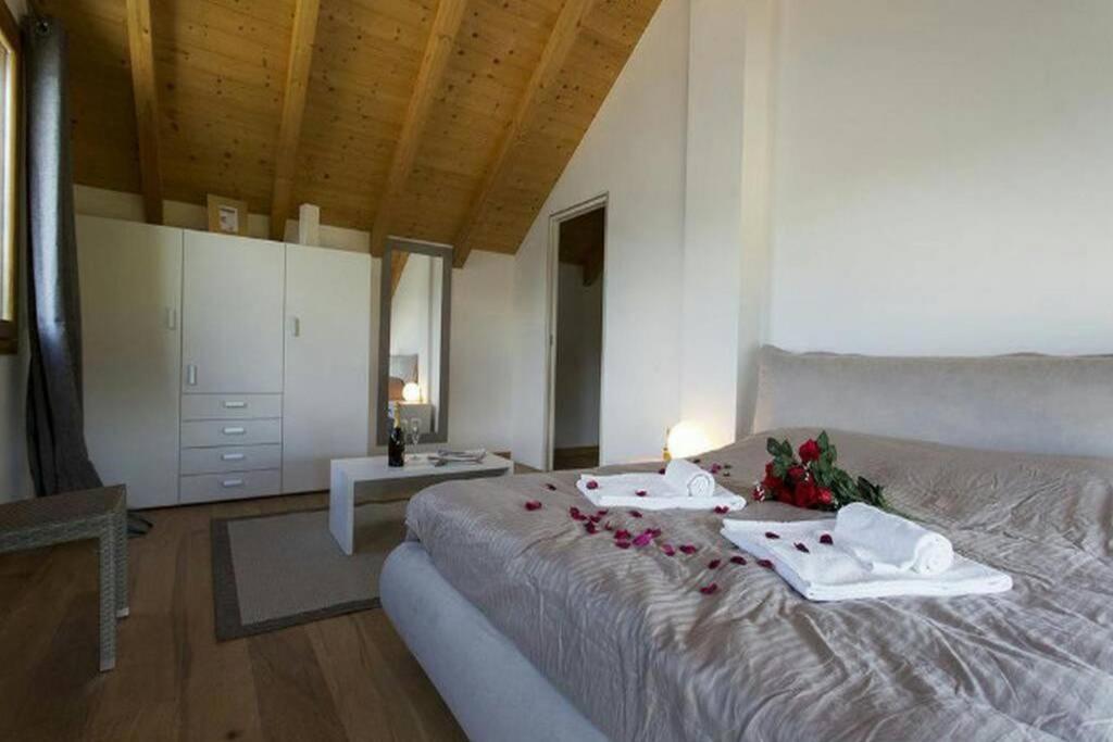 Lavanda house - breathtaking view - - Housity