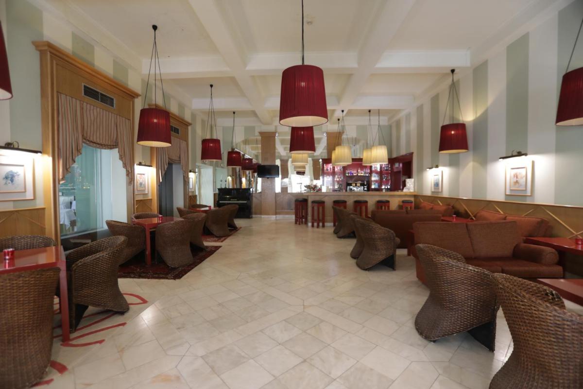 Uma área de estar em Hotel Termas da Curia