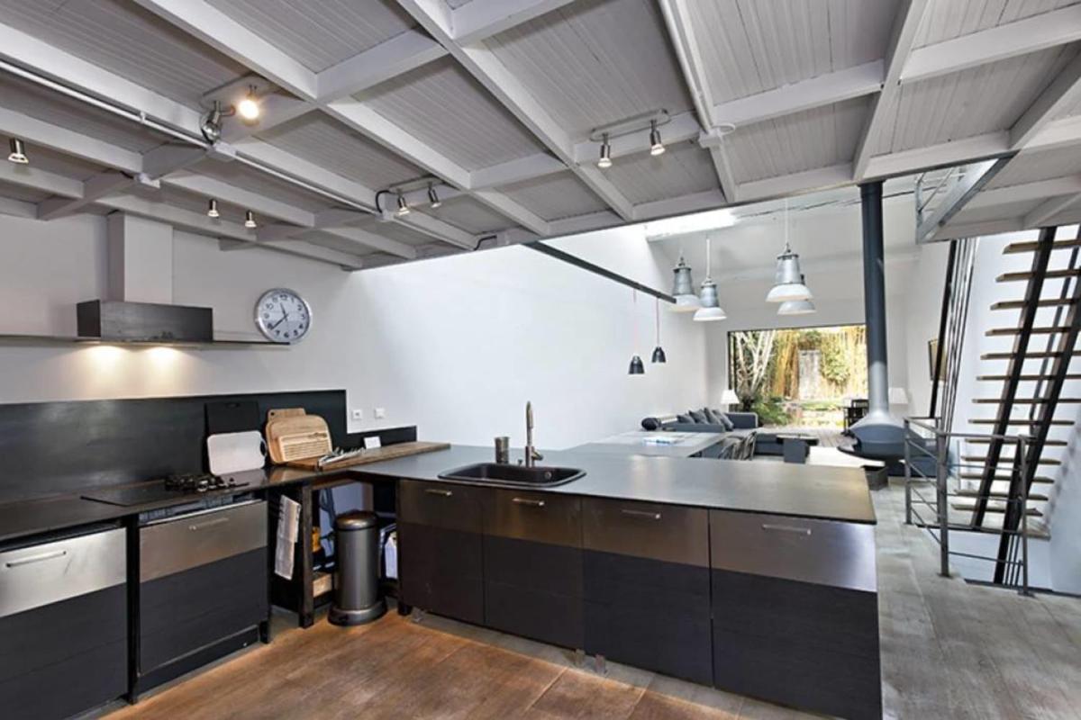 Cannes Luxury Rental - Town House - Housity