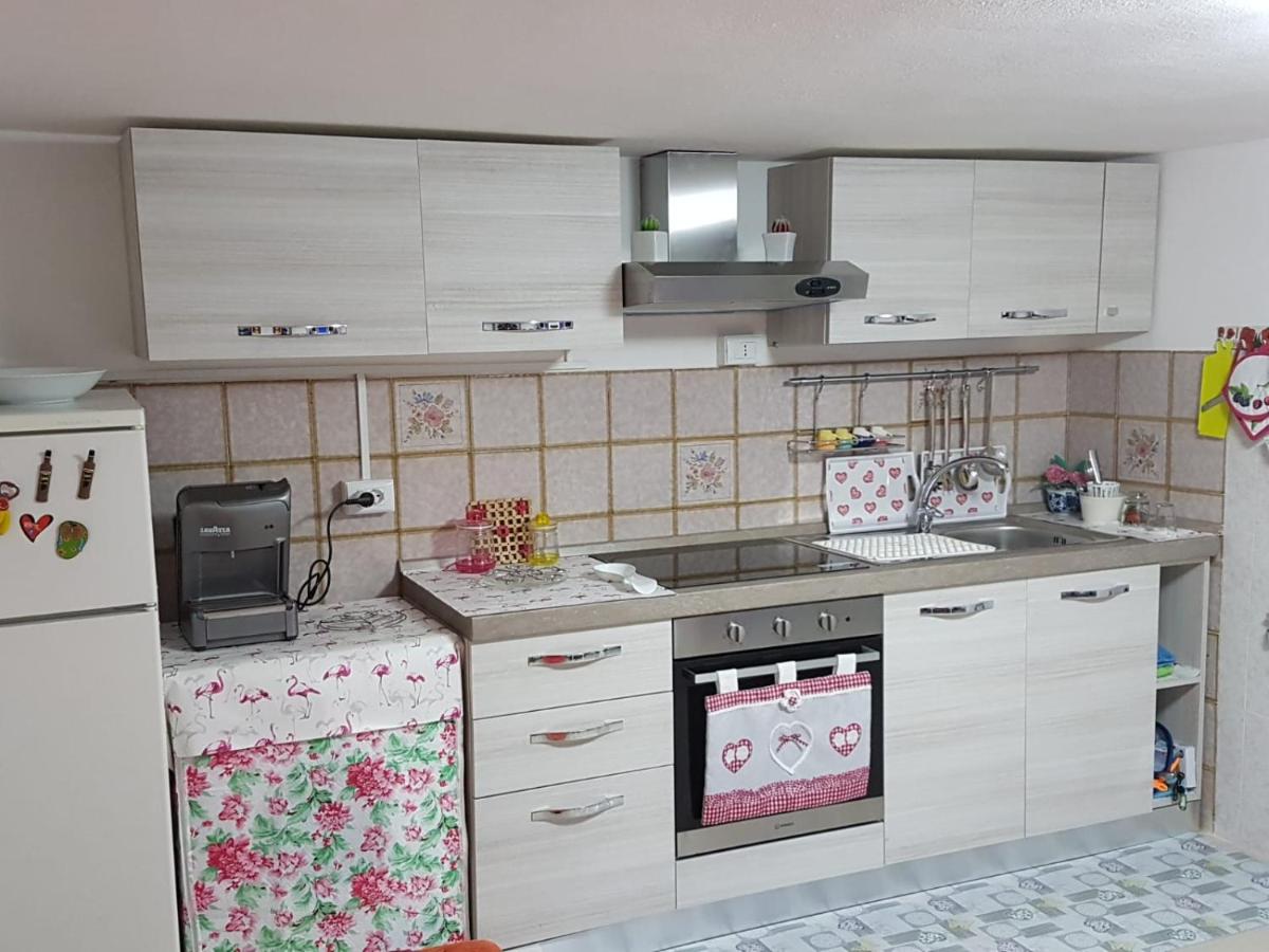Sole...Mare...e...Spiaggie Bianche! - Housity