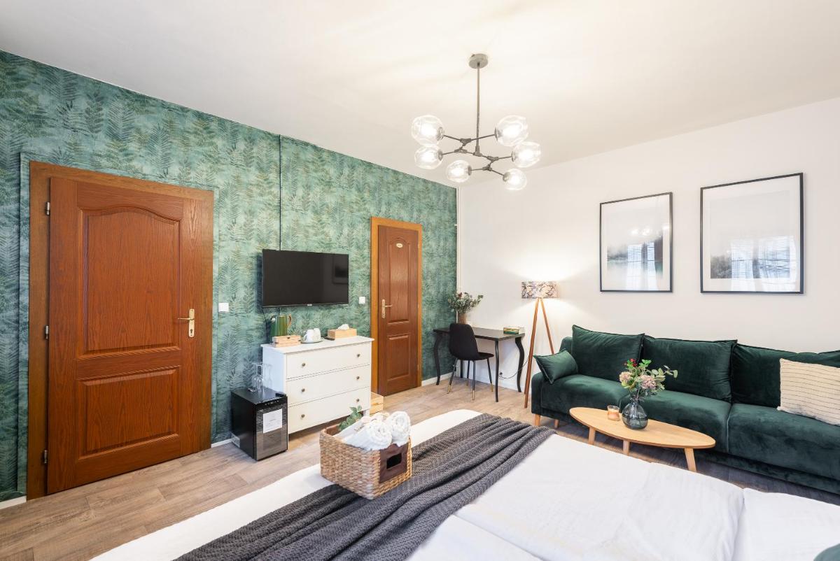Penzion Dubina - Housity