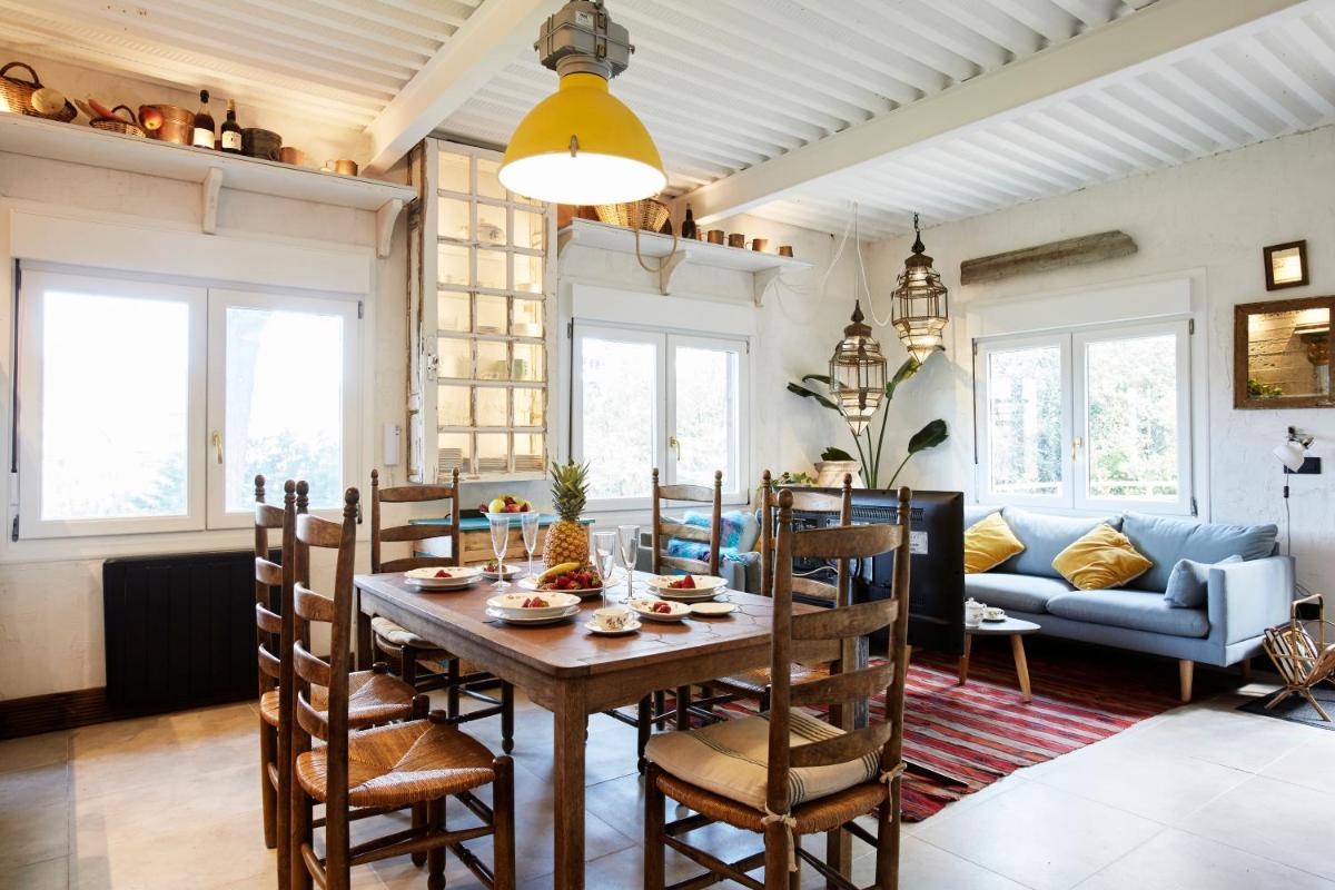 Bilbao Beach Chalet - Housity