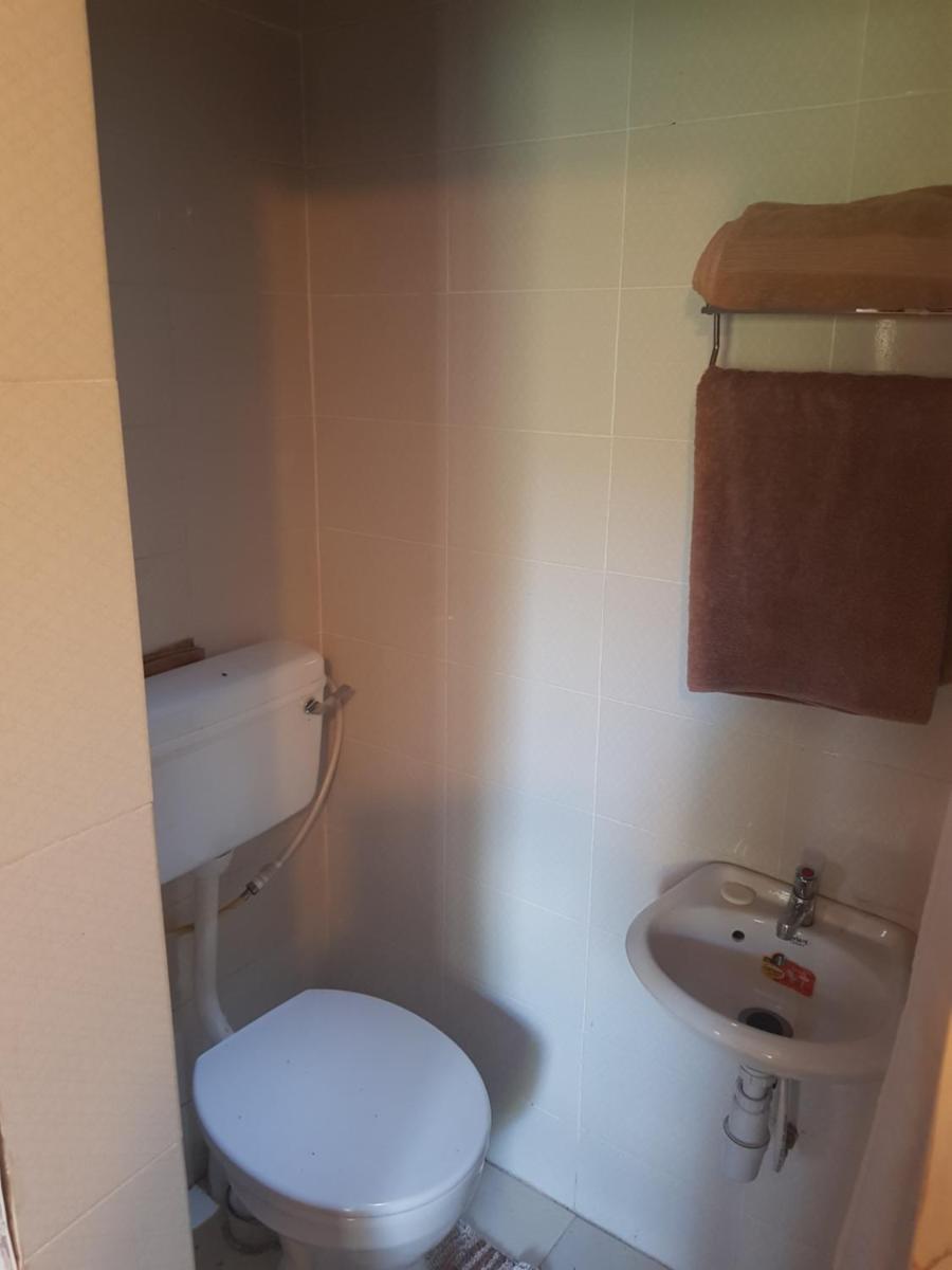 Sasana Motel and Guest House - Housity