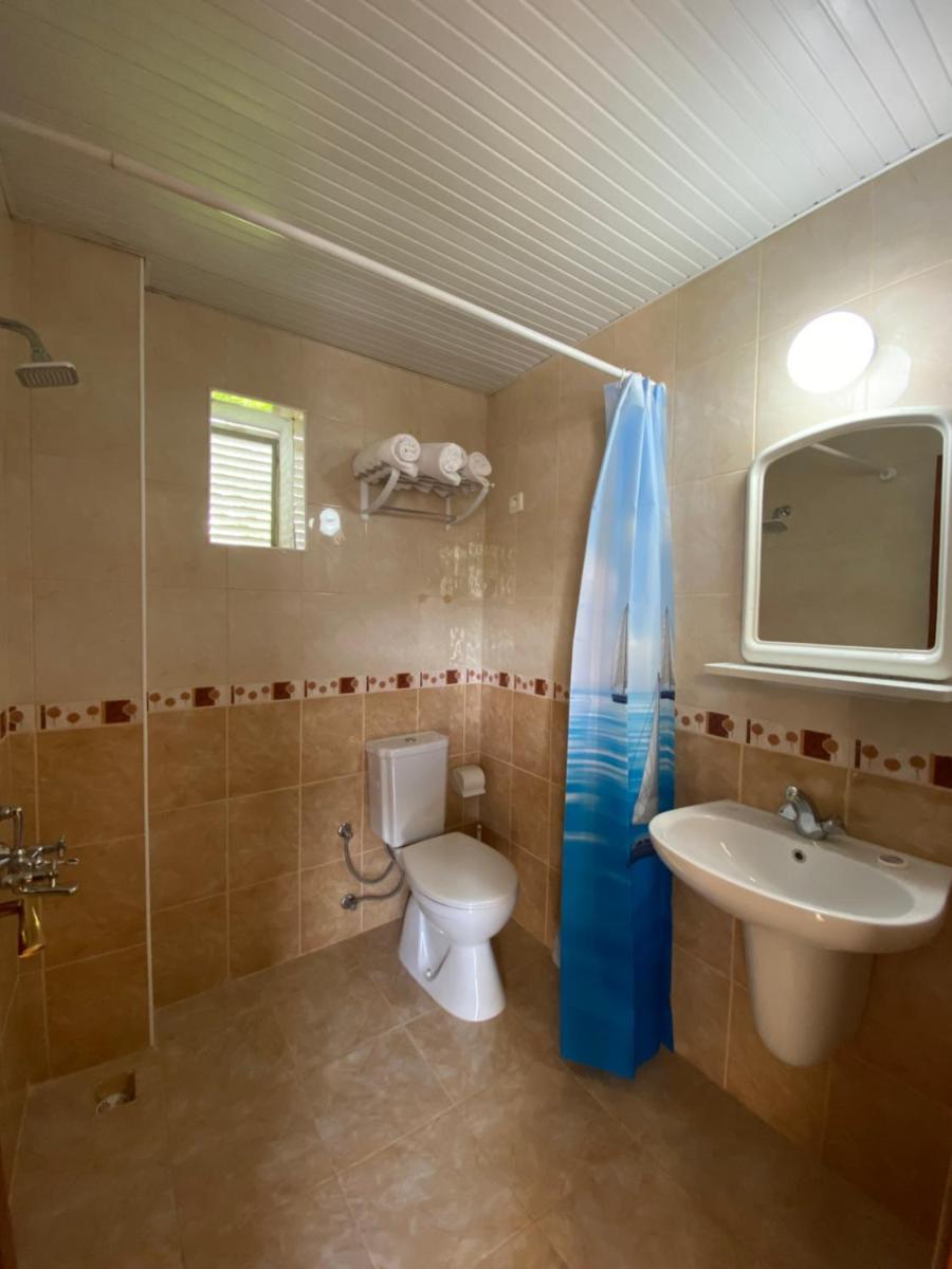 Erol Apart - Housity
