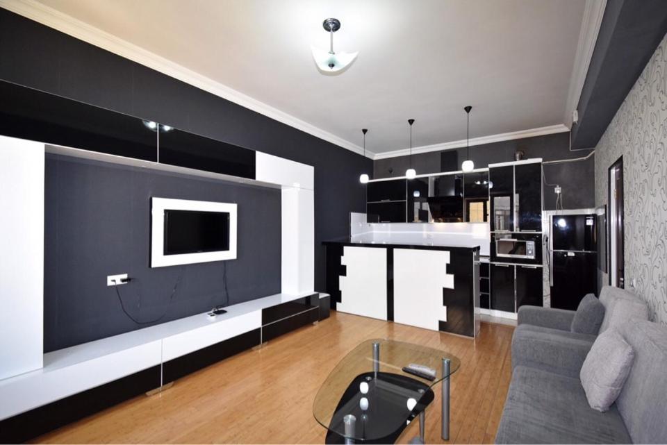 Argishti Street, 1 bedroom Modern apartment GL131 - Housity