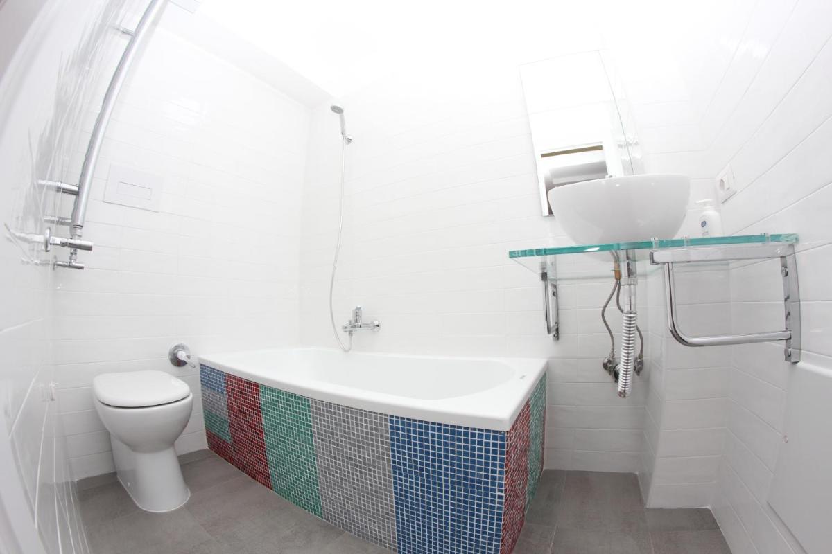 Capodimonte Hill by Mondo Suites - Housity