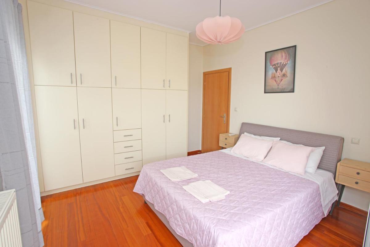 Apartment near the Athens Airport, Spata - Housity