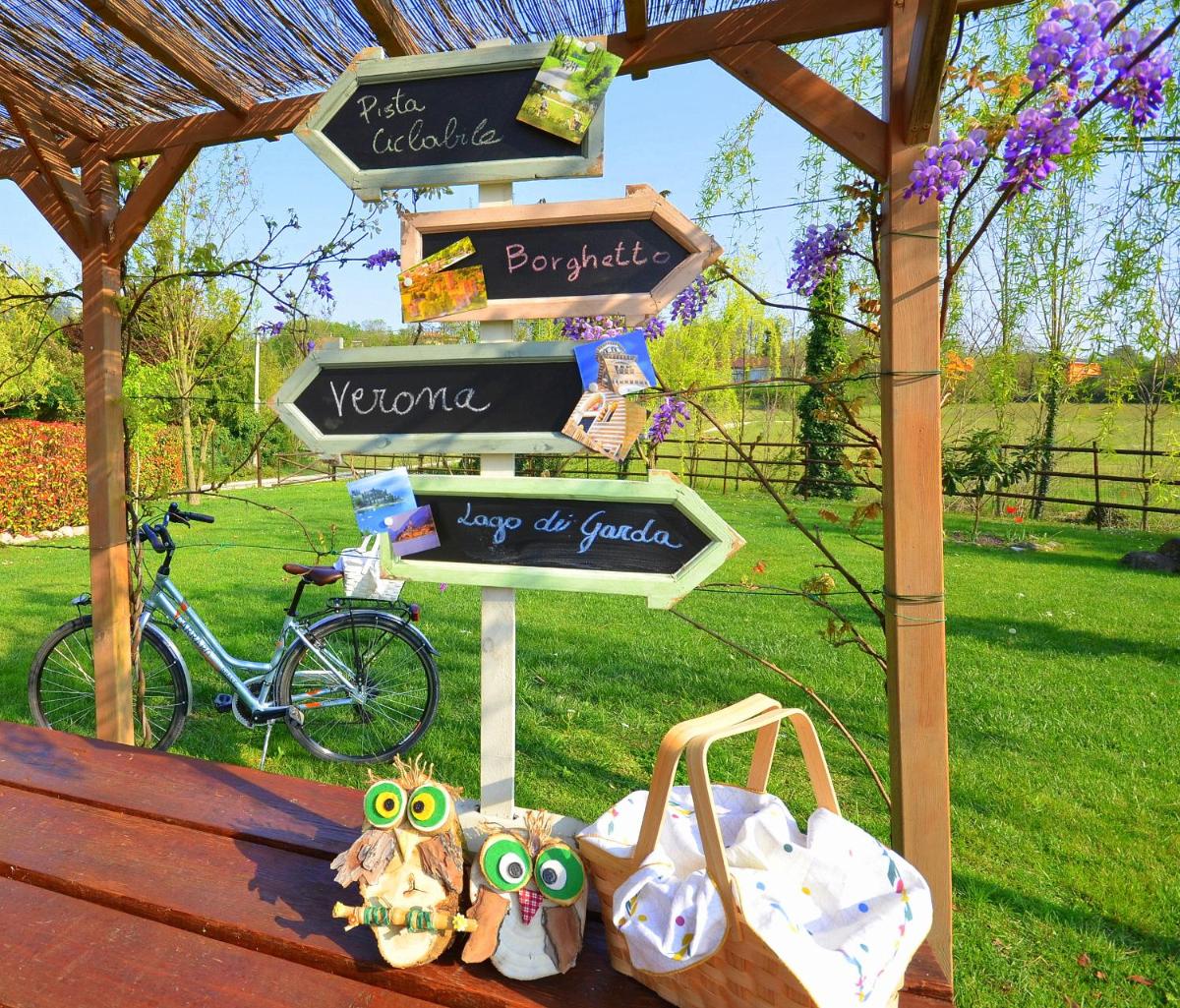 B&B Il Grande Salice Bike Friends - Housity