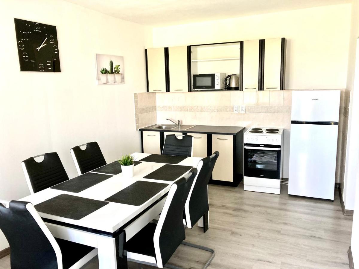 City Apartment - Housity