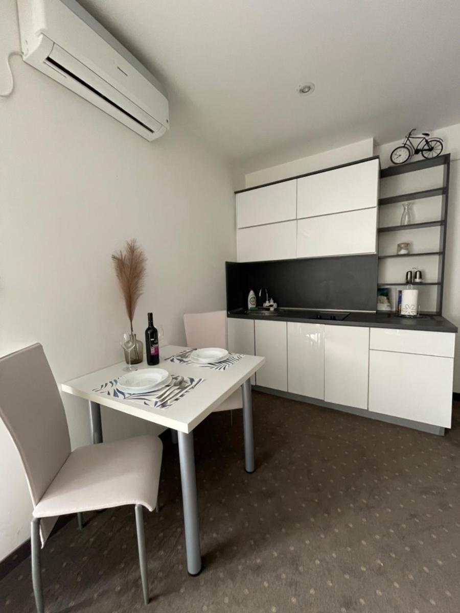 Apartments & Rooms Villa Zaad - Hizvo