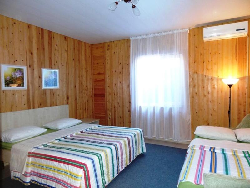 Morskoe nebo - Housity