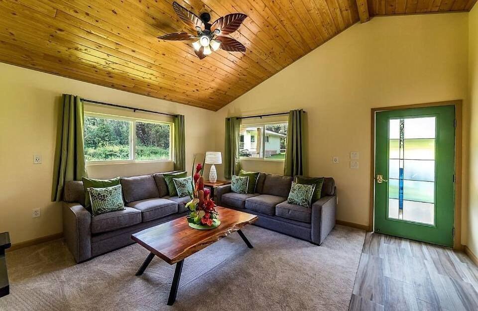 Tropical Island Paradise home - Housity