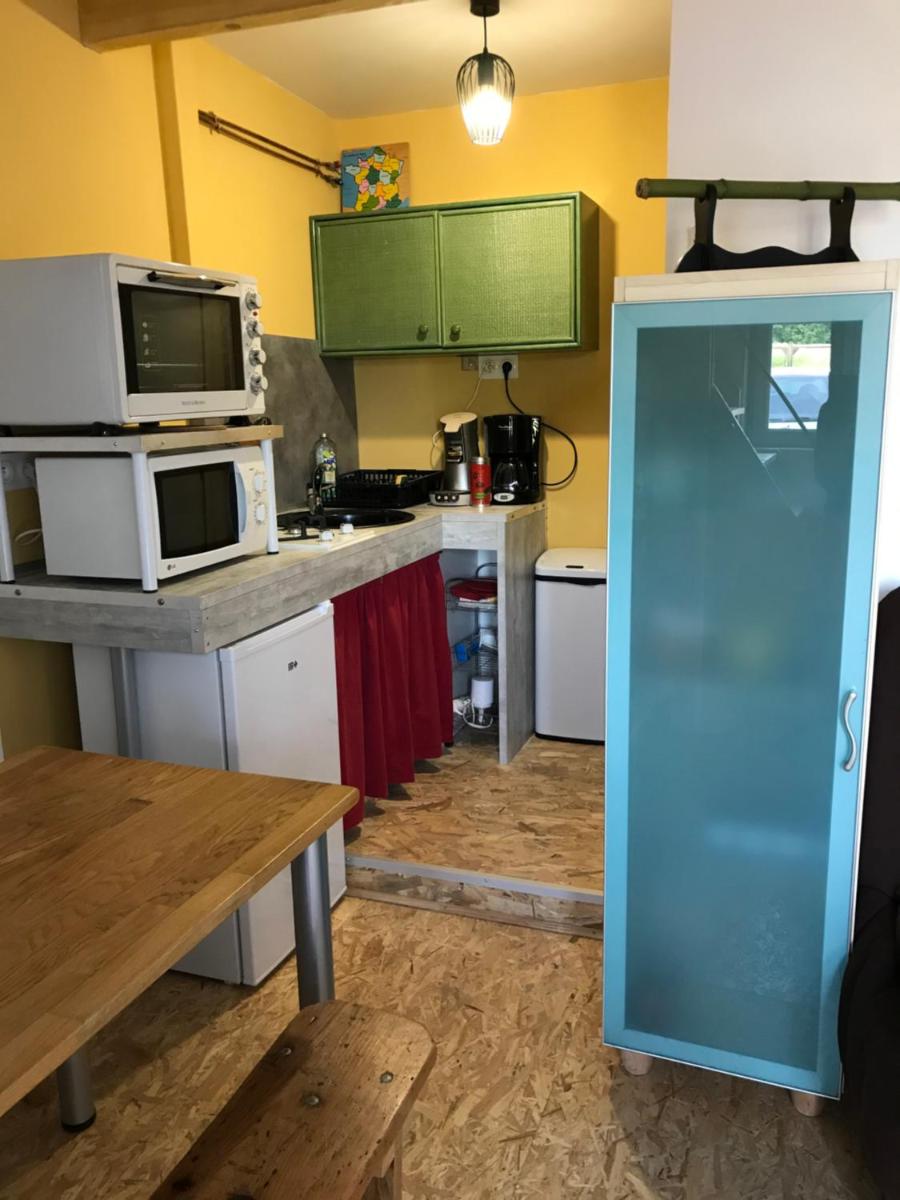 Studio privé avec cuisine sdb et terrasse privés - Housity