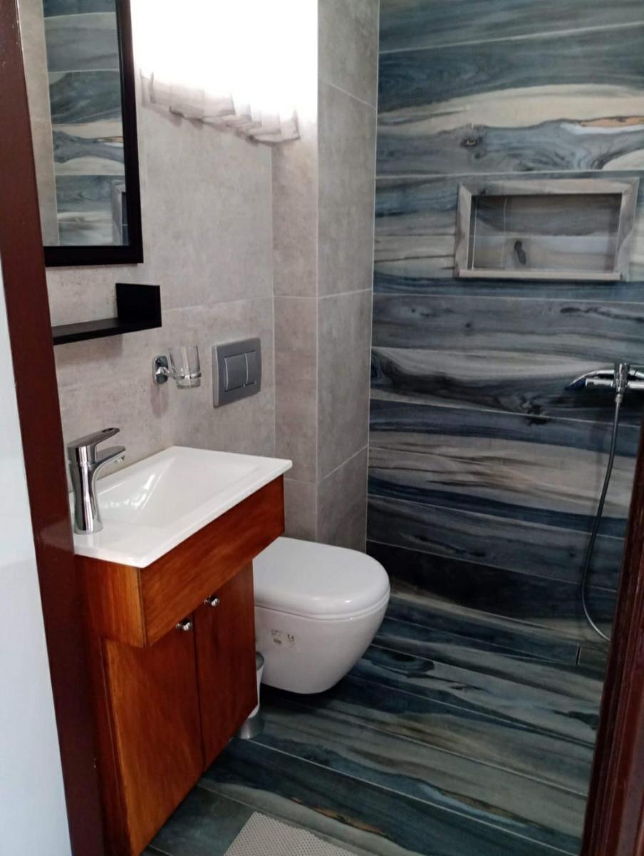 Anna Studios - Housity