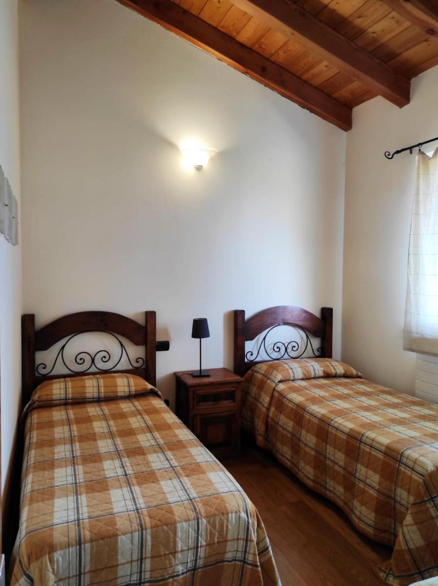 Villa Betulla con piscina privata sul lago di Como - Housity