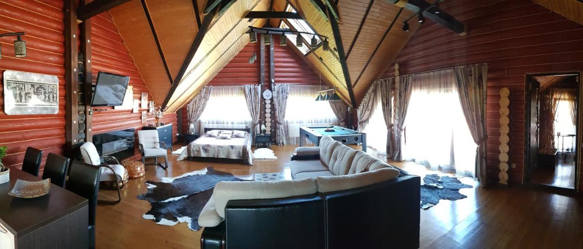 Luxury apartments with pool and sauna in the Villa - Housity