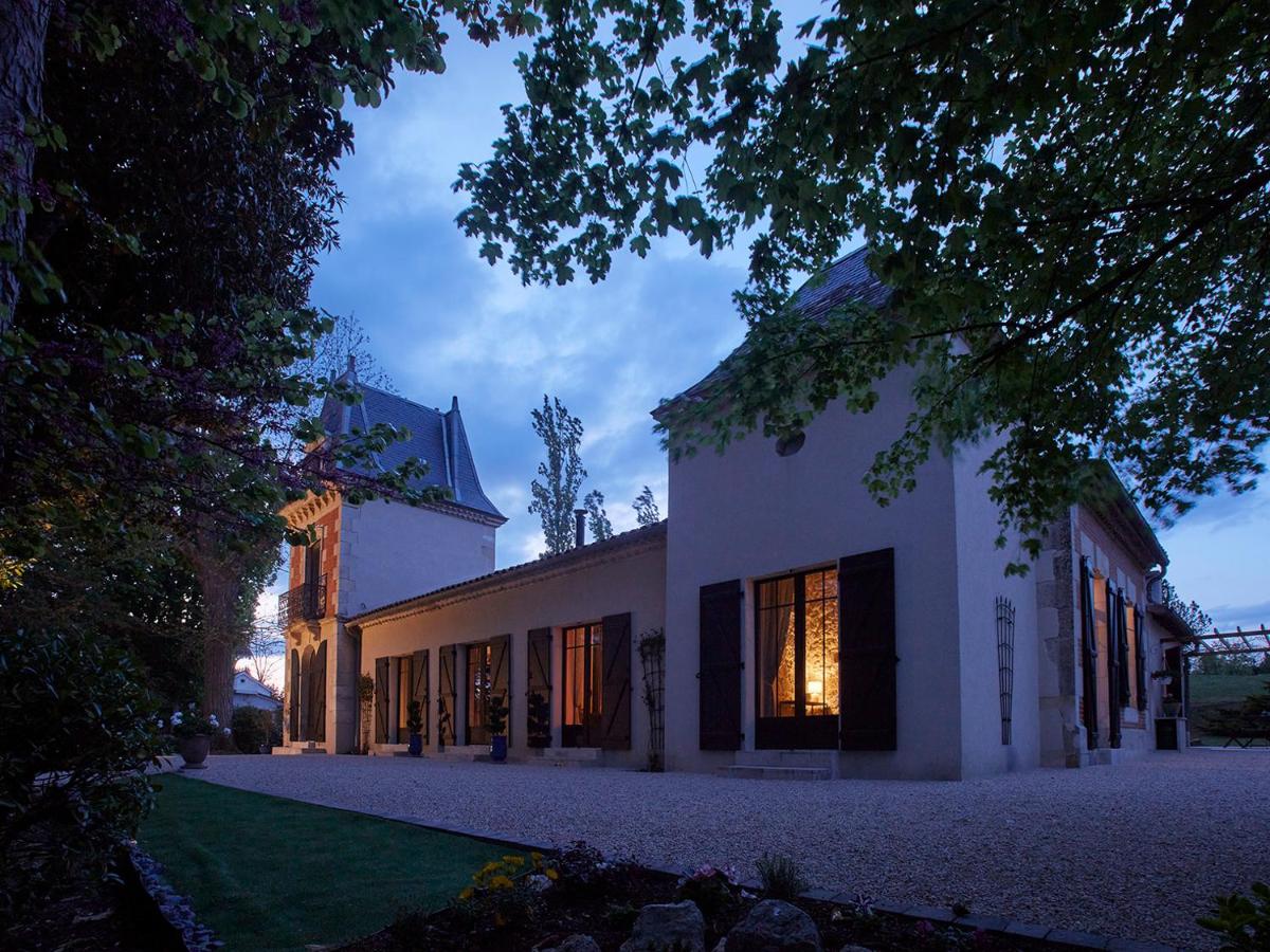 Manor House La Tour d'Armène - Housity