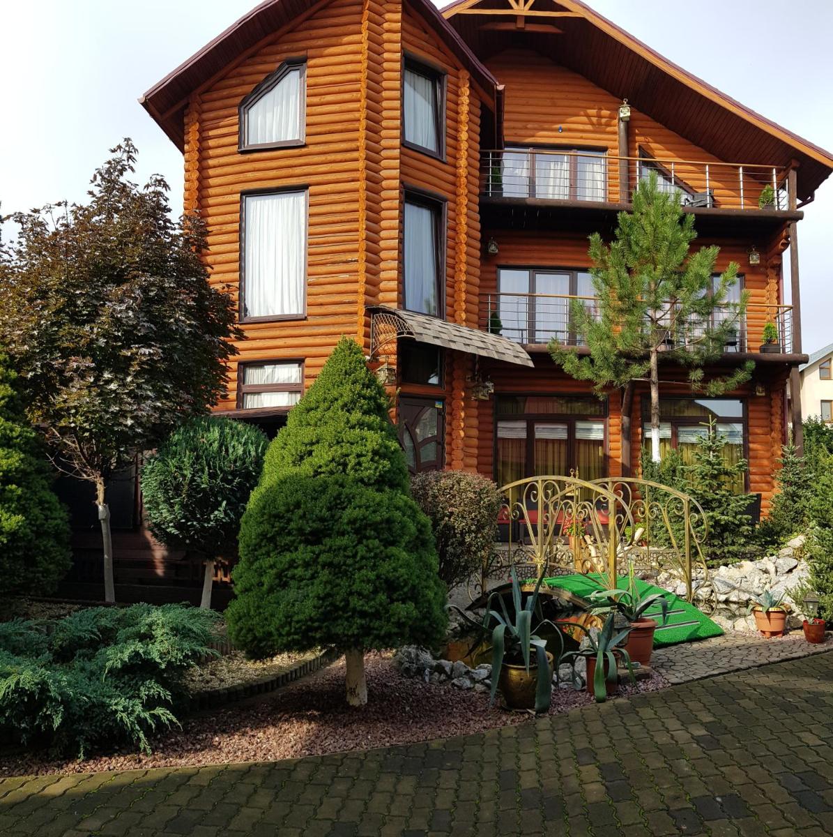 Suitetrails - Luxury Villa with pool and sauna