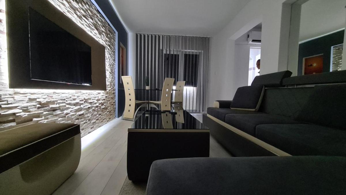 Raven Apartment - Housity