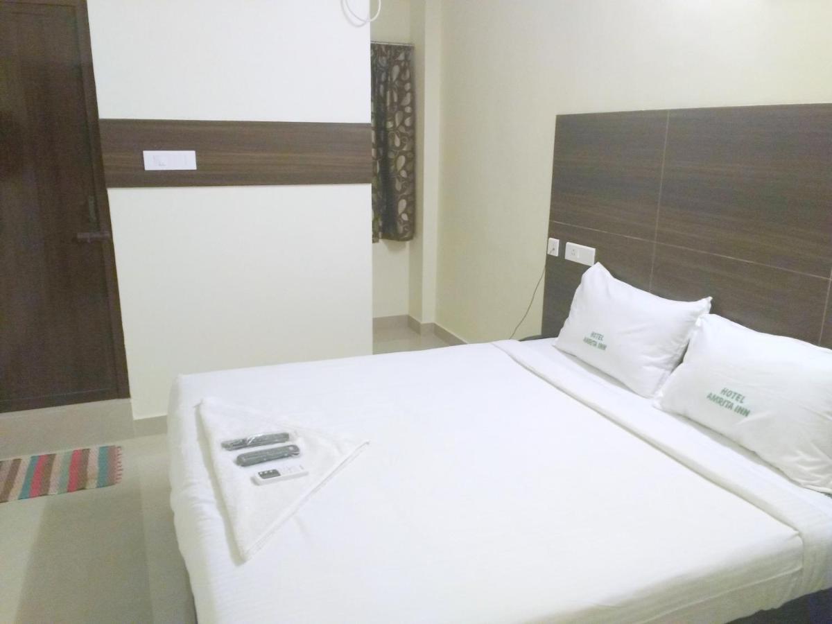 Hotel Amrita Mogappair - Housity