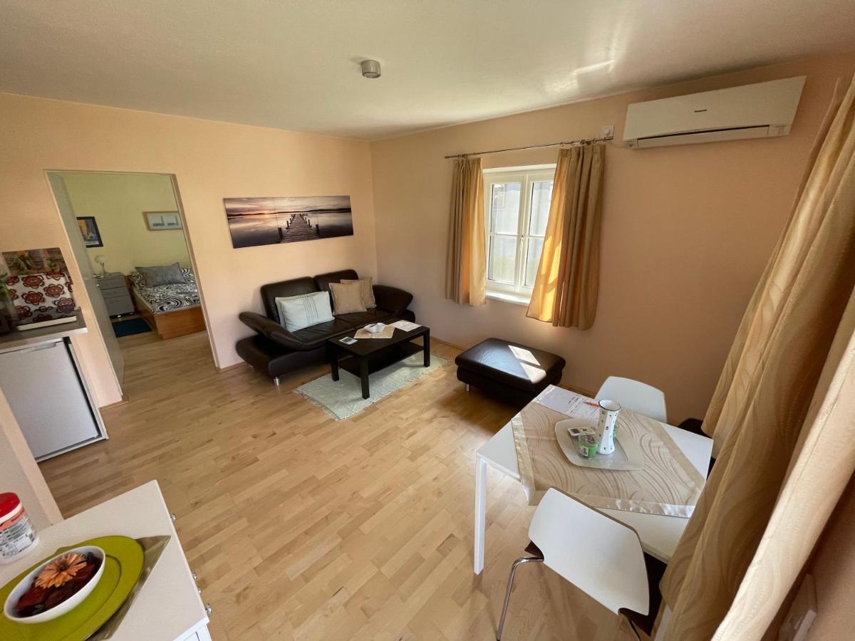 Ferienwohnung am Traunsee - Housity