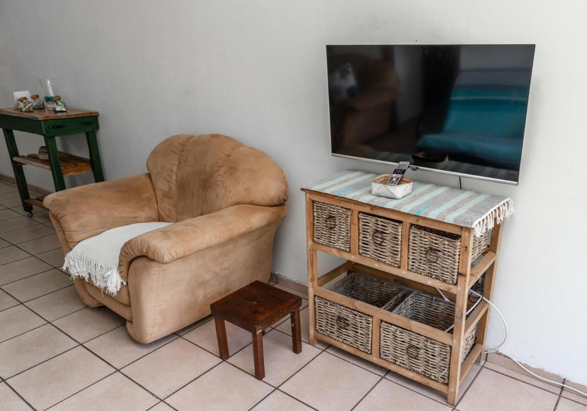 Sunny Tides - Wifi - Pet Friendly - Housity