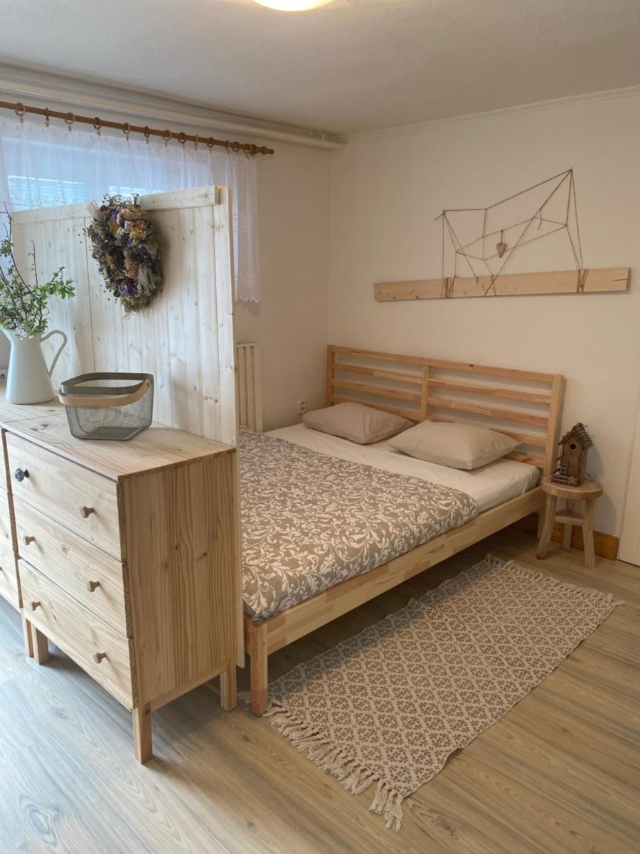 Apartmán Práče - Housity