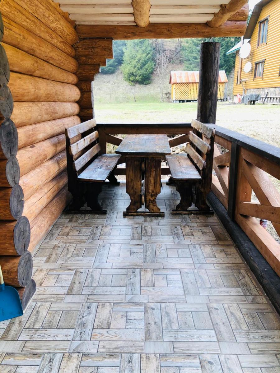 U viti kotdzh 4 - Housity