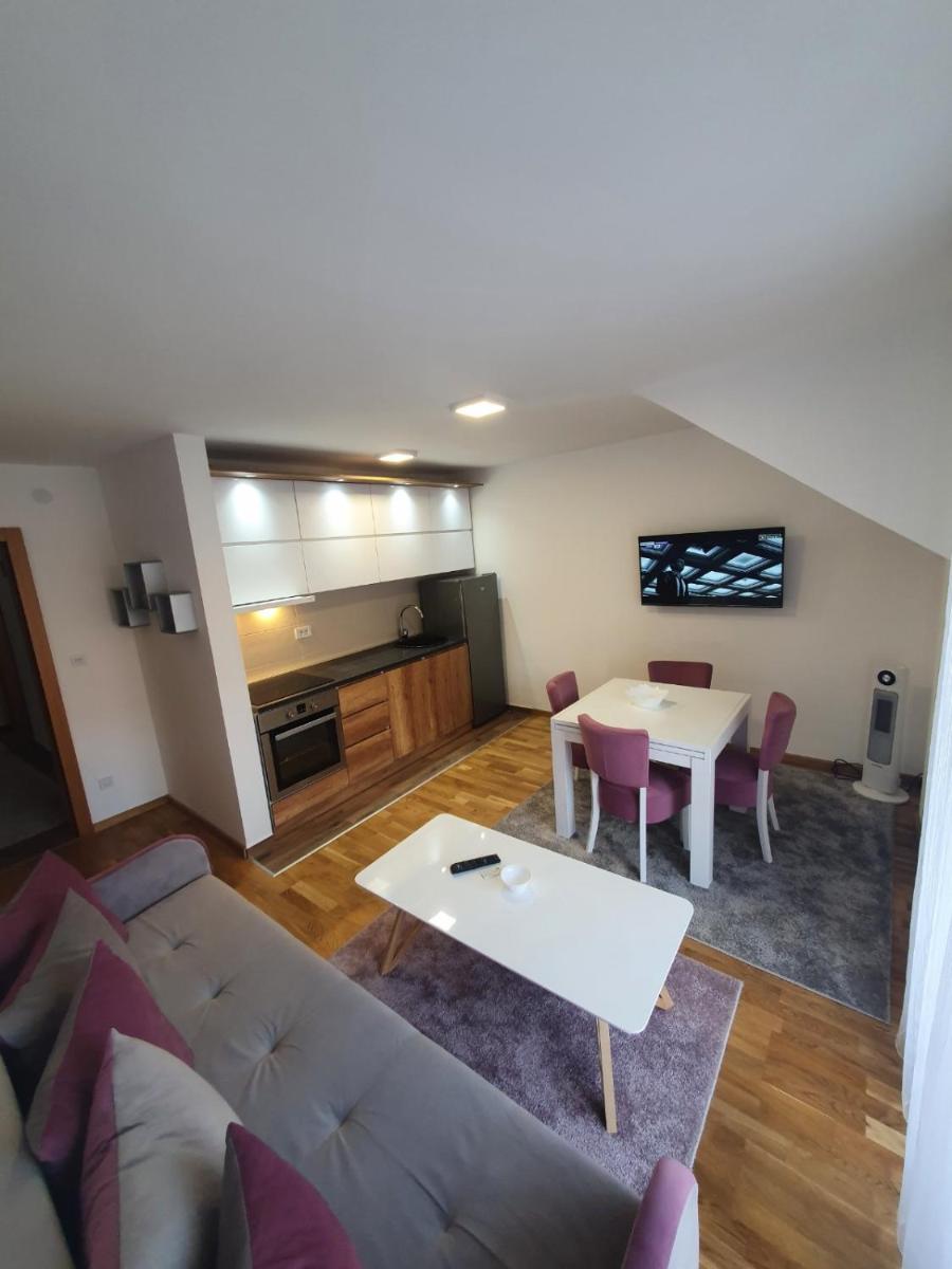 Nina Apartman - Housity